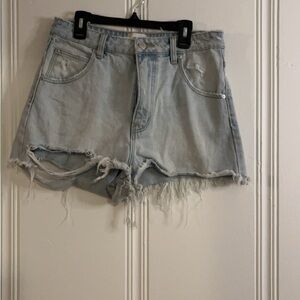 Women’s size 8 distressed urban outfitters shorts